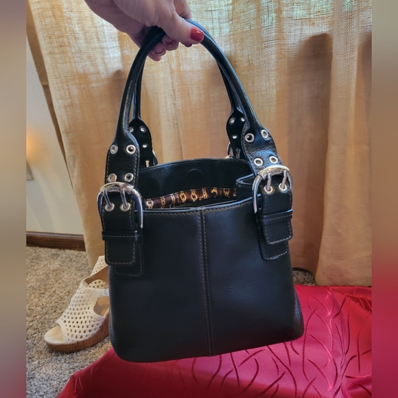 Tignanello Black Pebbled leather purse - Picture 7 of 15